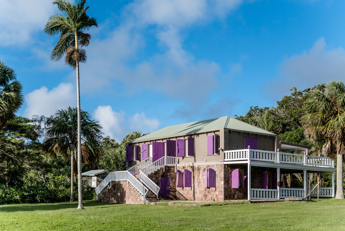 Pineapple Estate – 3.5 Acres