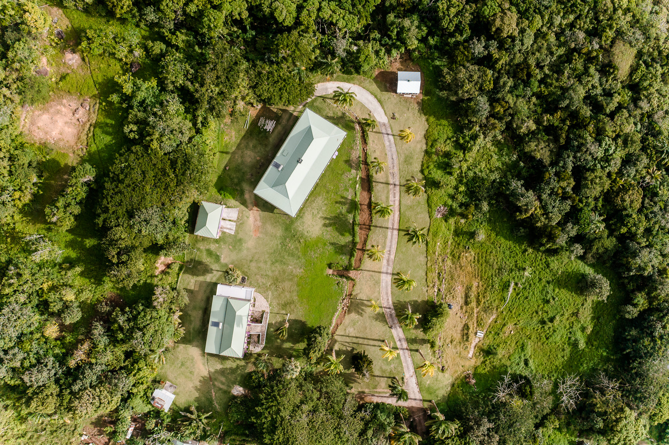 Pineapple Estate – 3.5 Acres