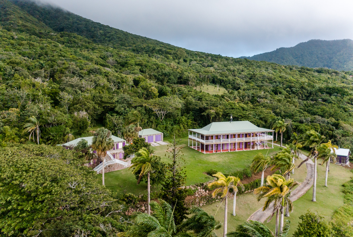 Pineapple Estate – 3.5 Acres