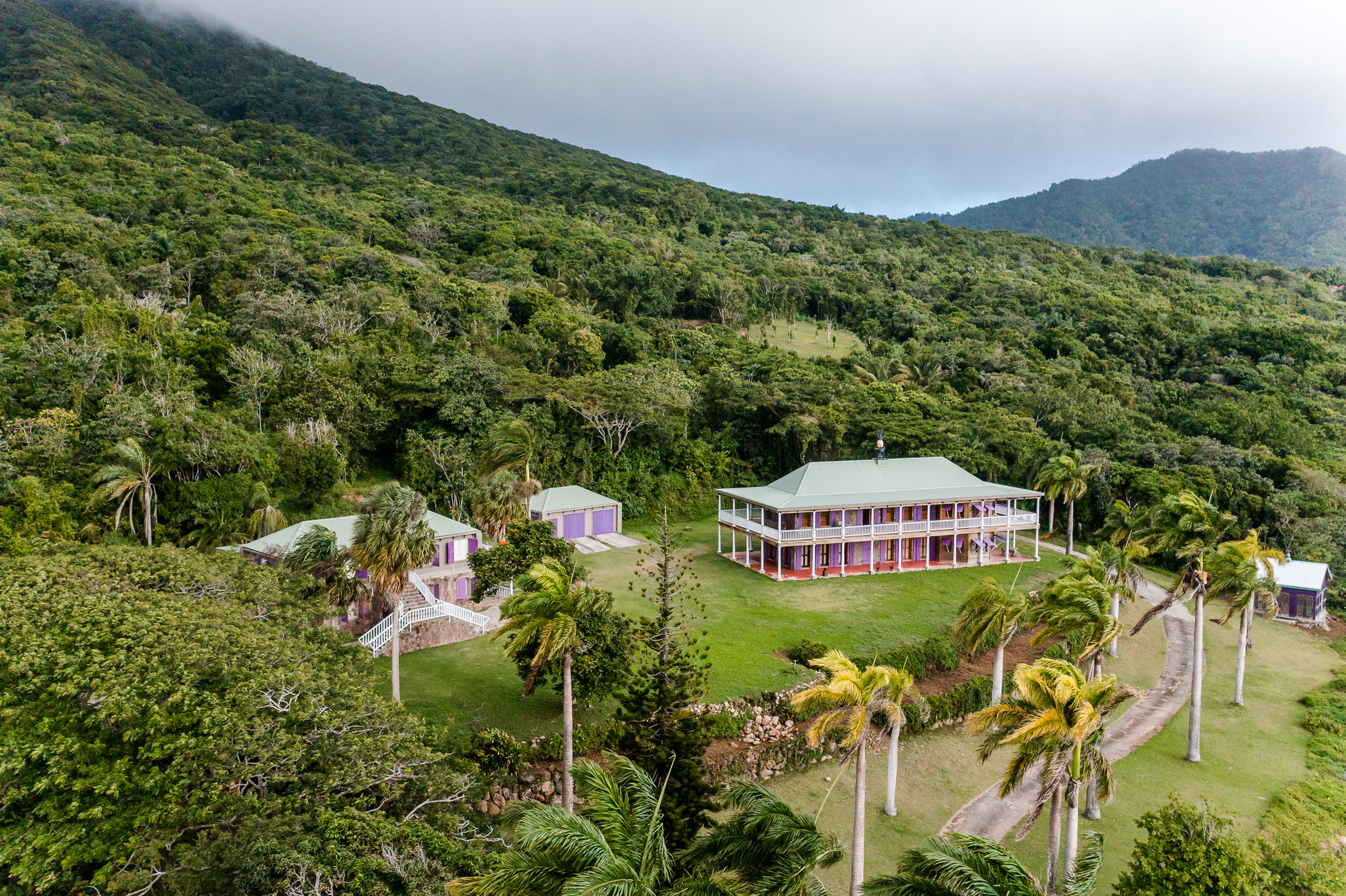 Pineapple Estate – 3.5 Acres