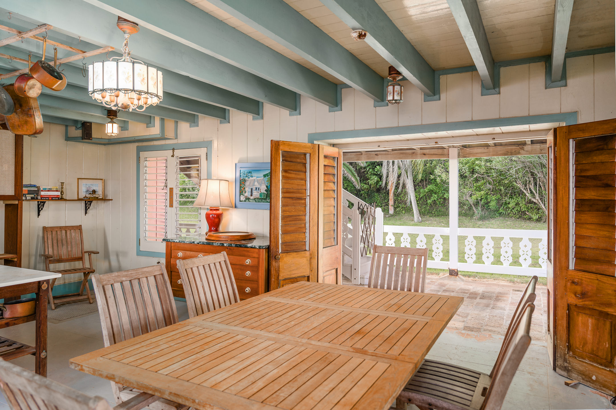 Pineapple Estate – 3.5 Acres