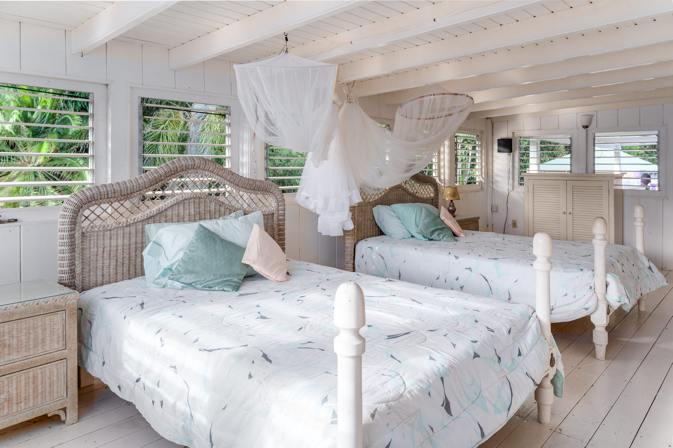 Pineapple Estate – 3.5 Acres