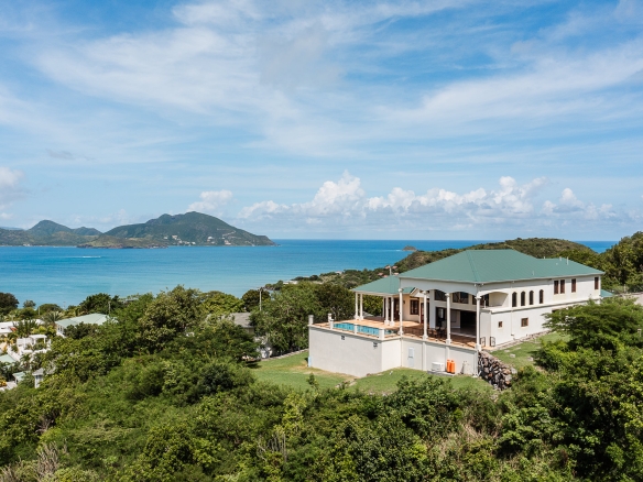 Stonewall Villa, Oualie Beach