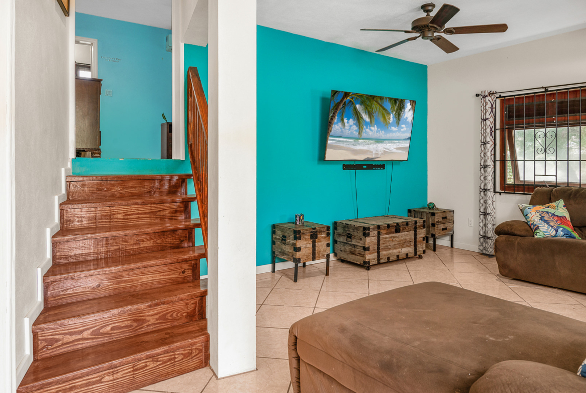 Blue Breeze – 0.85 Acre