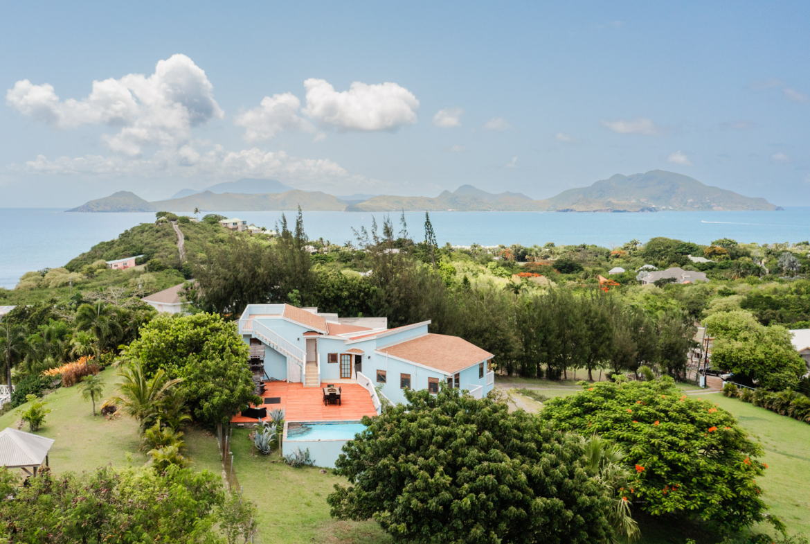 Blue Breeze – 0.85 Acre