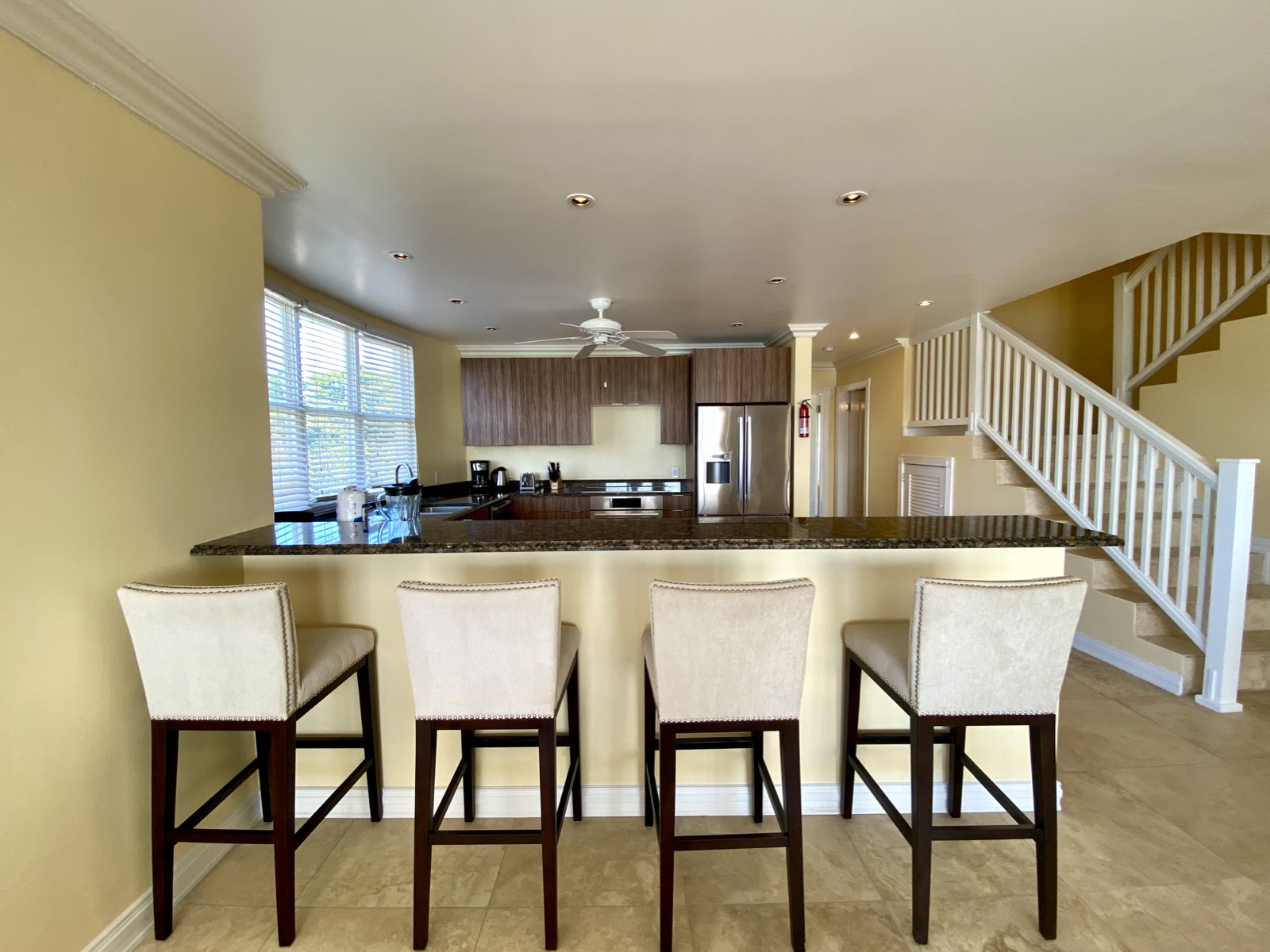 7A The Hamilton – Beachfront Townhouse
