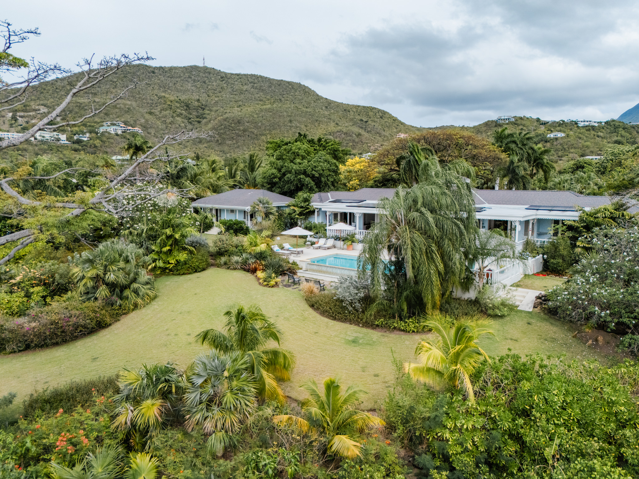 default Seaside Paradise – 2.75 acre Beachfront Estate