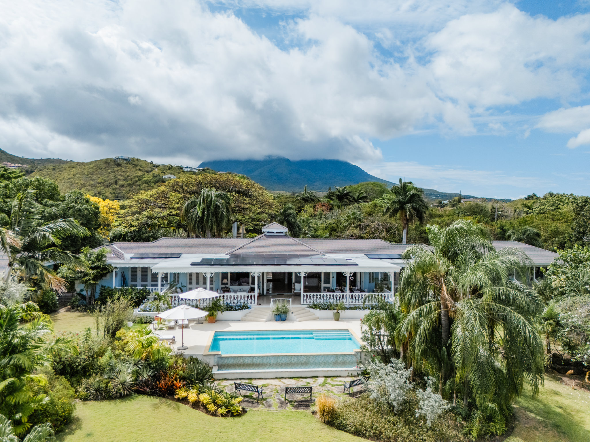 default Seaside Paradise – 2.75 acre Beachfront Estate