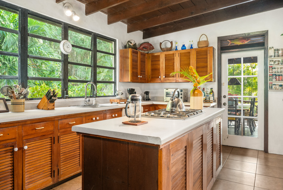 Kinja Rules – Charlestown – Under Contract