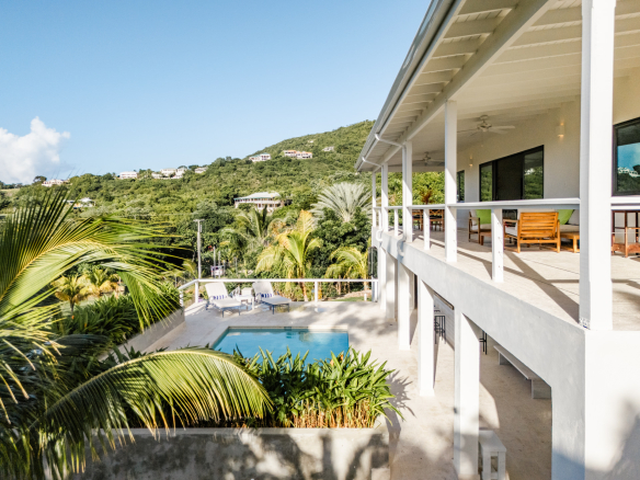 GonNuts  – Oualie Bay –  1.7 Acres